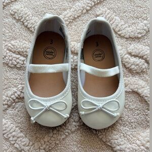 Girls White Dress Shoes - Slip On Footwear With Bow & Elastic Strap, Size 3